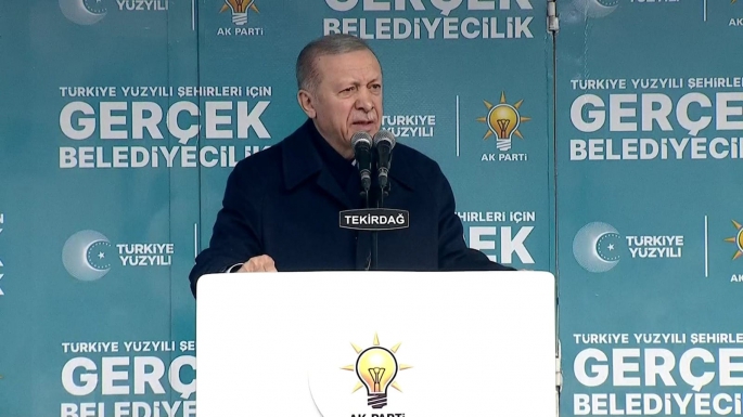 AK Parti programına saldırı! Erdoğan: Bir saldırgan yakalandı