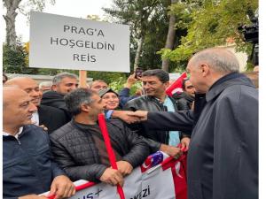 Avrupa Liderleri Avrupa Siyasi Topluluğu toplantısına katılmak üzere Prag'a geldi 