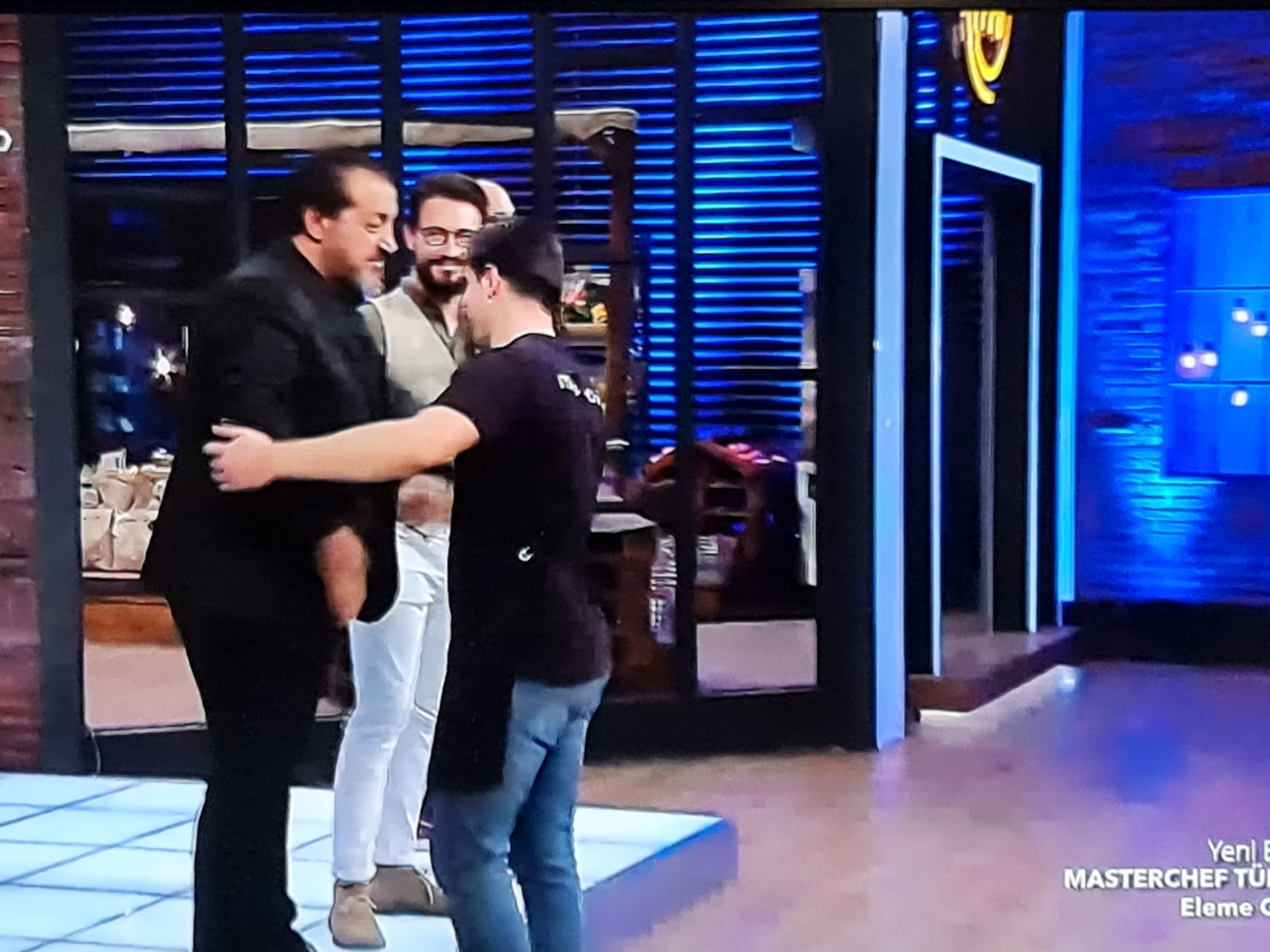 Masterchefde Sefa Elendi Sommer Şefin Duygu dolu anları.. Şefleri blyle görmediniz?
